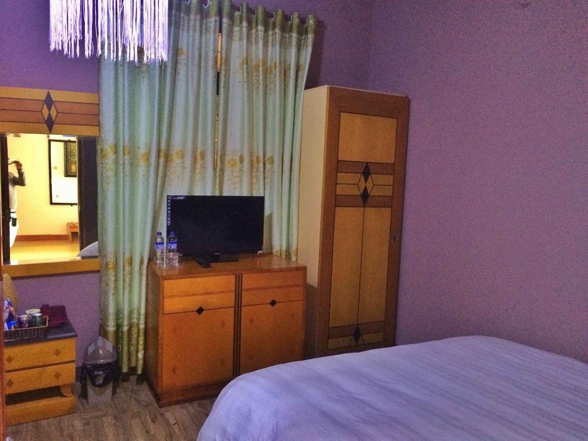 Geminai Hotel & Cafe Dong Hoi Exteriör bild